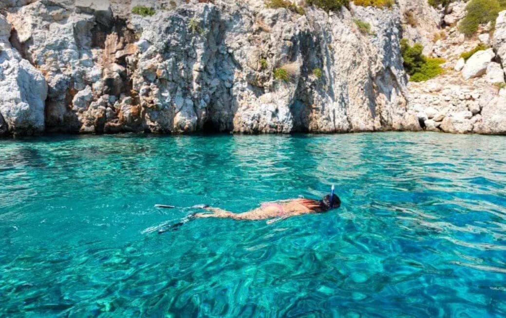 Snorkeling w Giardini Naxos image 1